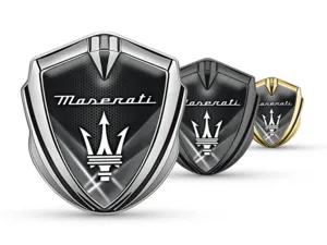 Maserati Badge Autoadesivo Disegno High-End Stile Drift